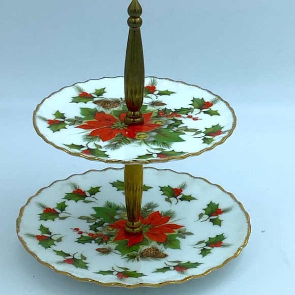 Vintage Flambro Christmas Rose Mini Tiered Tray and Trinket Box - Picture 3 of 14